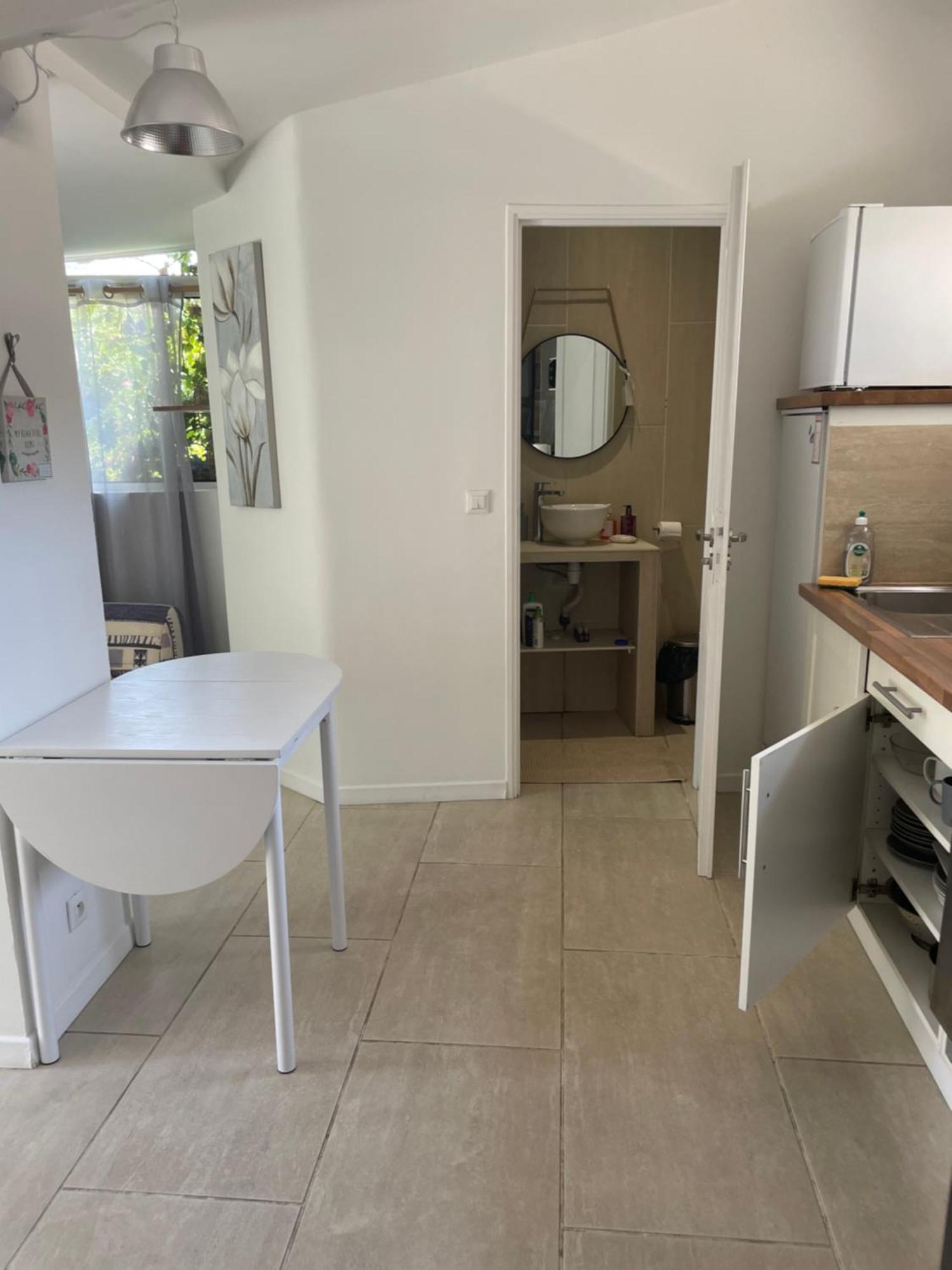 شقة Cozy House With Parking And Garden نيس المظهر الخارجي الصورة