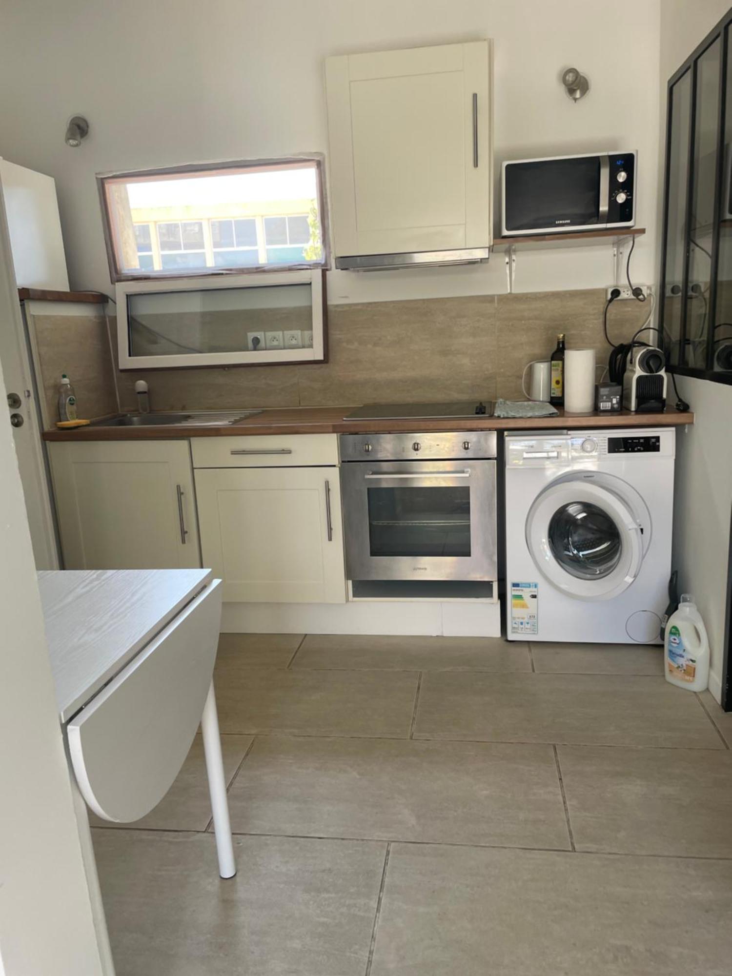 شقة Cozy House With Parking And Garden نيس المظهر الخارجي الصورة